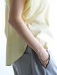 Mesh twist sleeve pullover