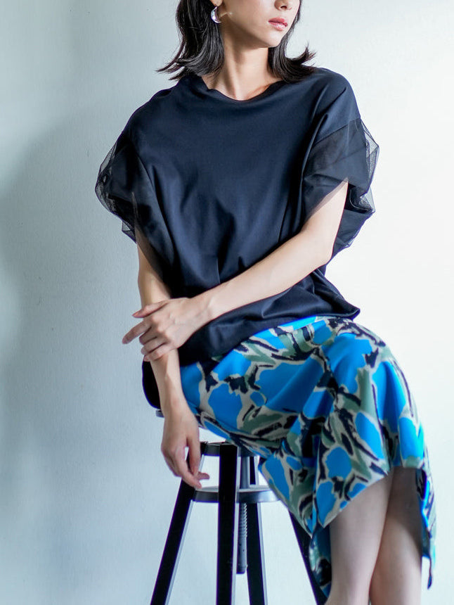 Mesh twist sleeve pullover
