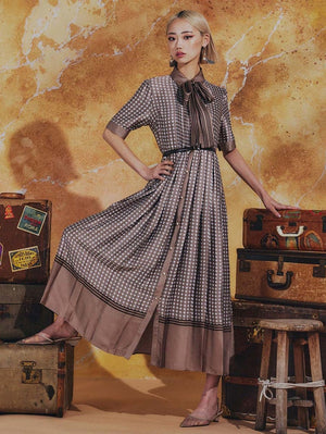 サテンプリーツボウタイワンピース