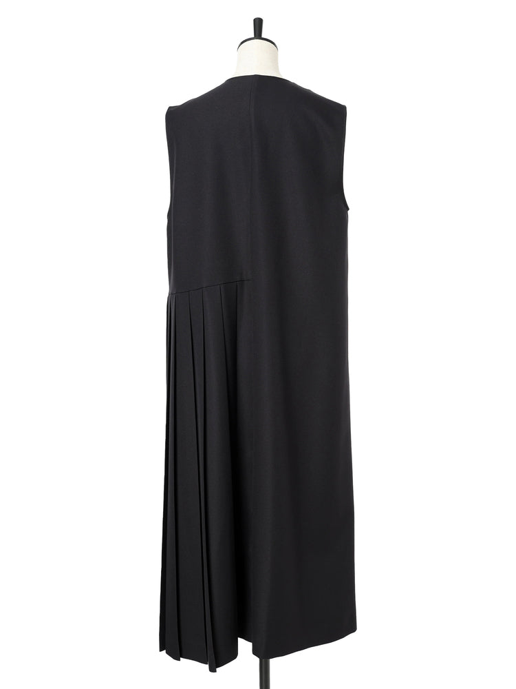 Asymmetrical pleated jumper skirt