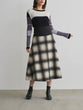 Checkered pattern skirt