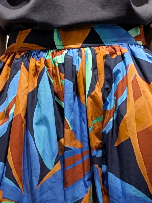 Flower print gathered skirt