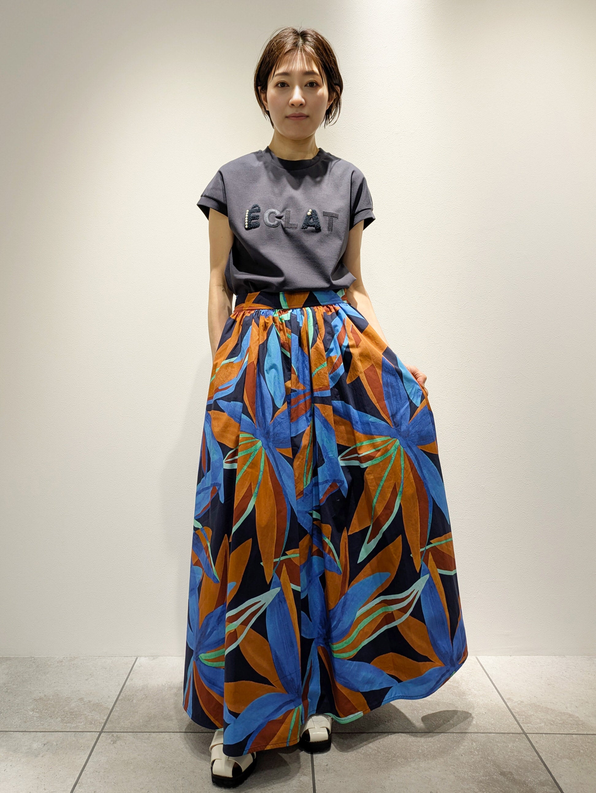Flower print gathered skirt