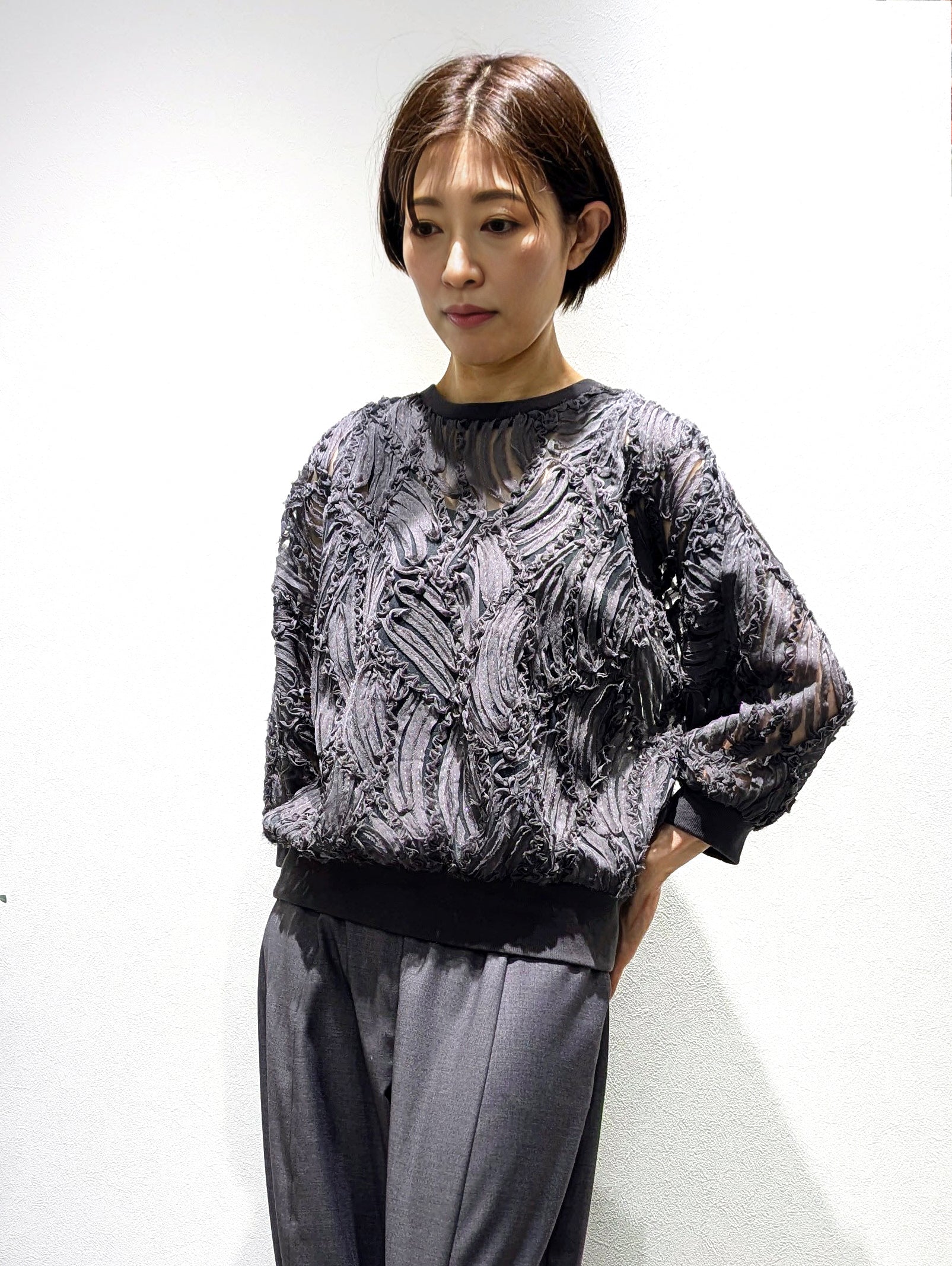 Tulle lace pullover