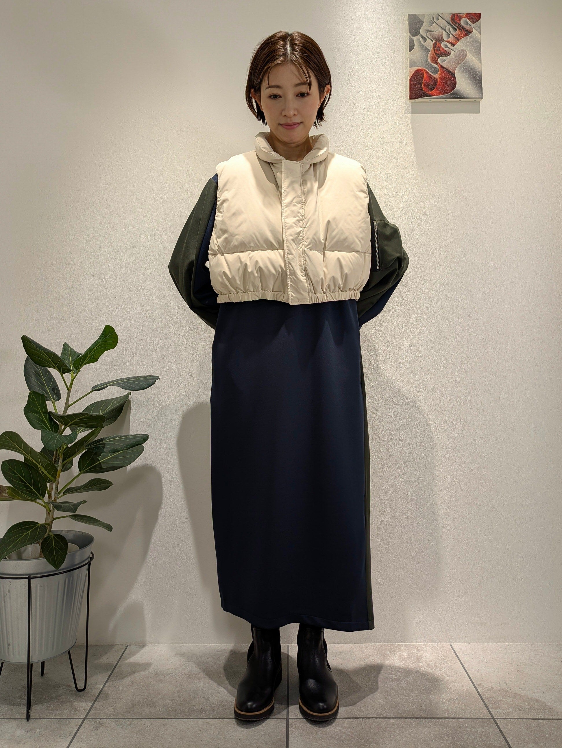 MA-1 sleeve dress
