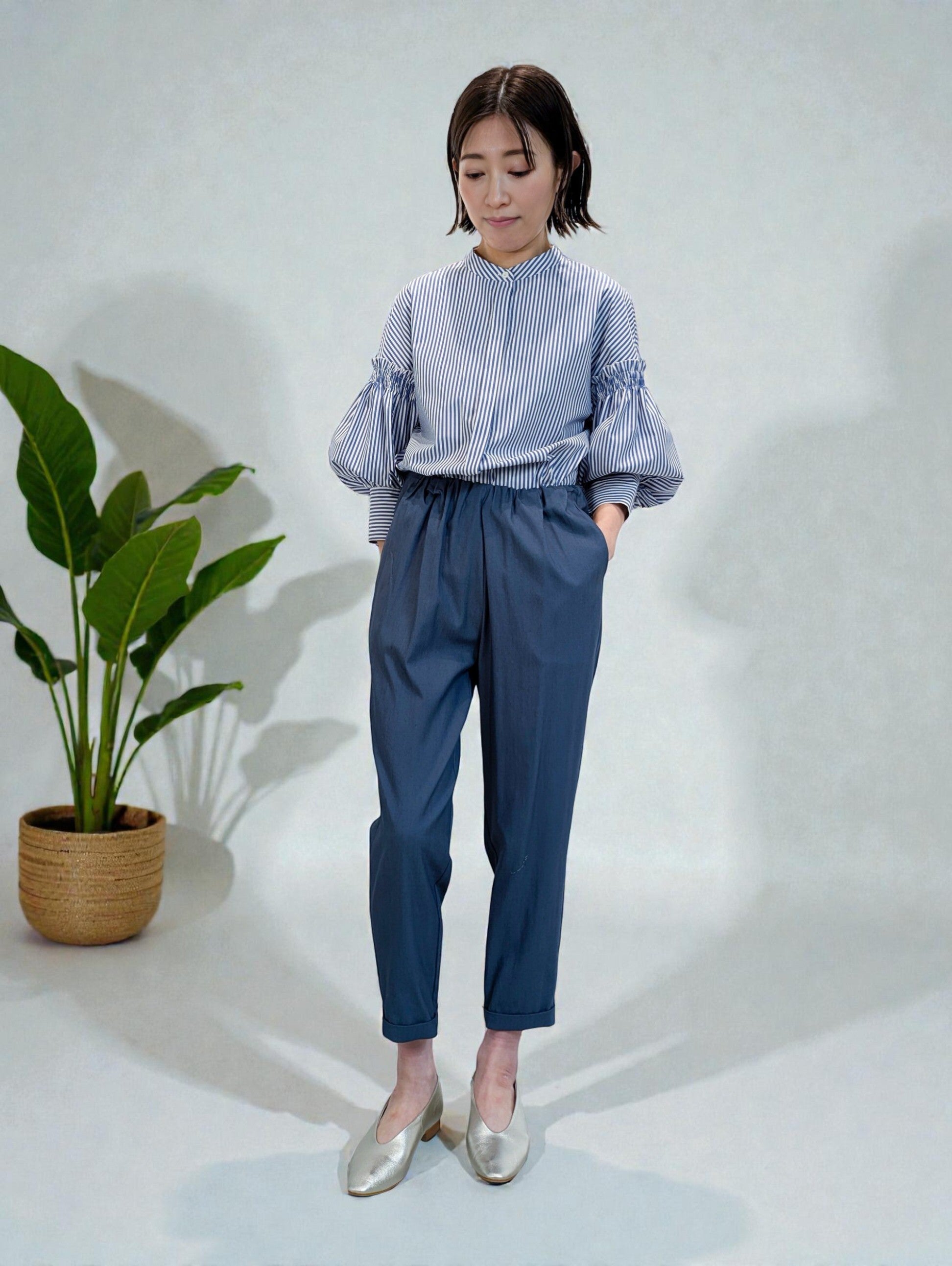 ウエストギャザーパンツ