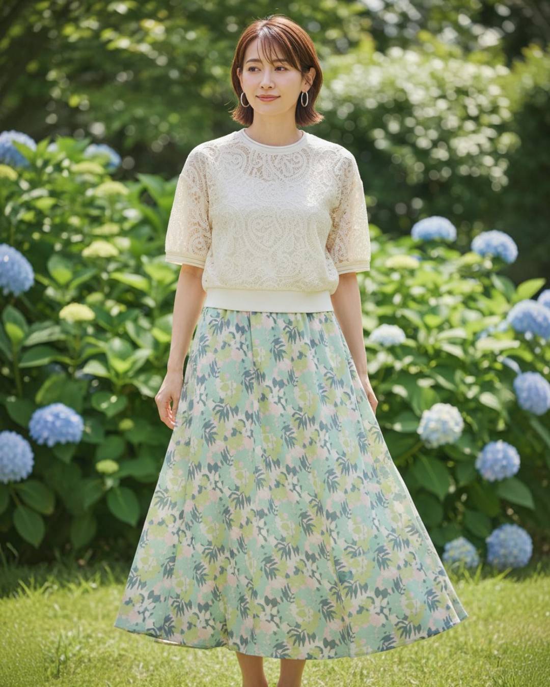 ペイズリー刺繍ブラウス