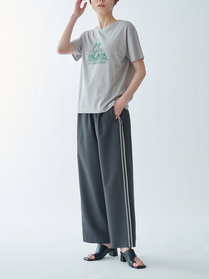 Color-blocked piping pants