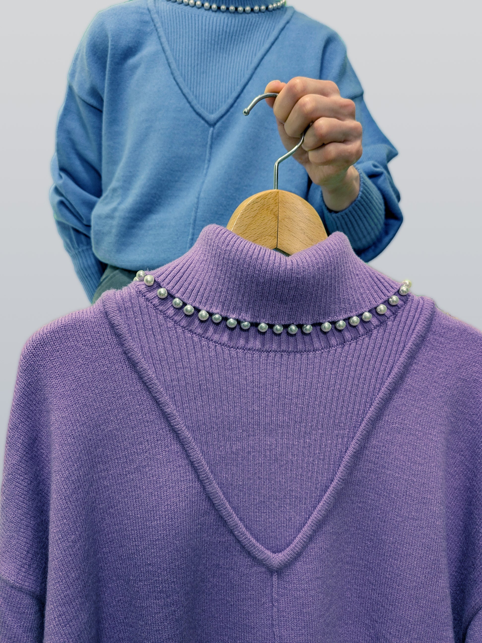 Pearl turtleneck pullover