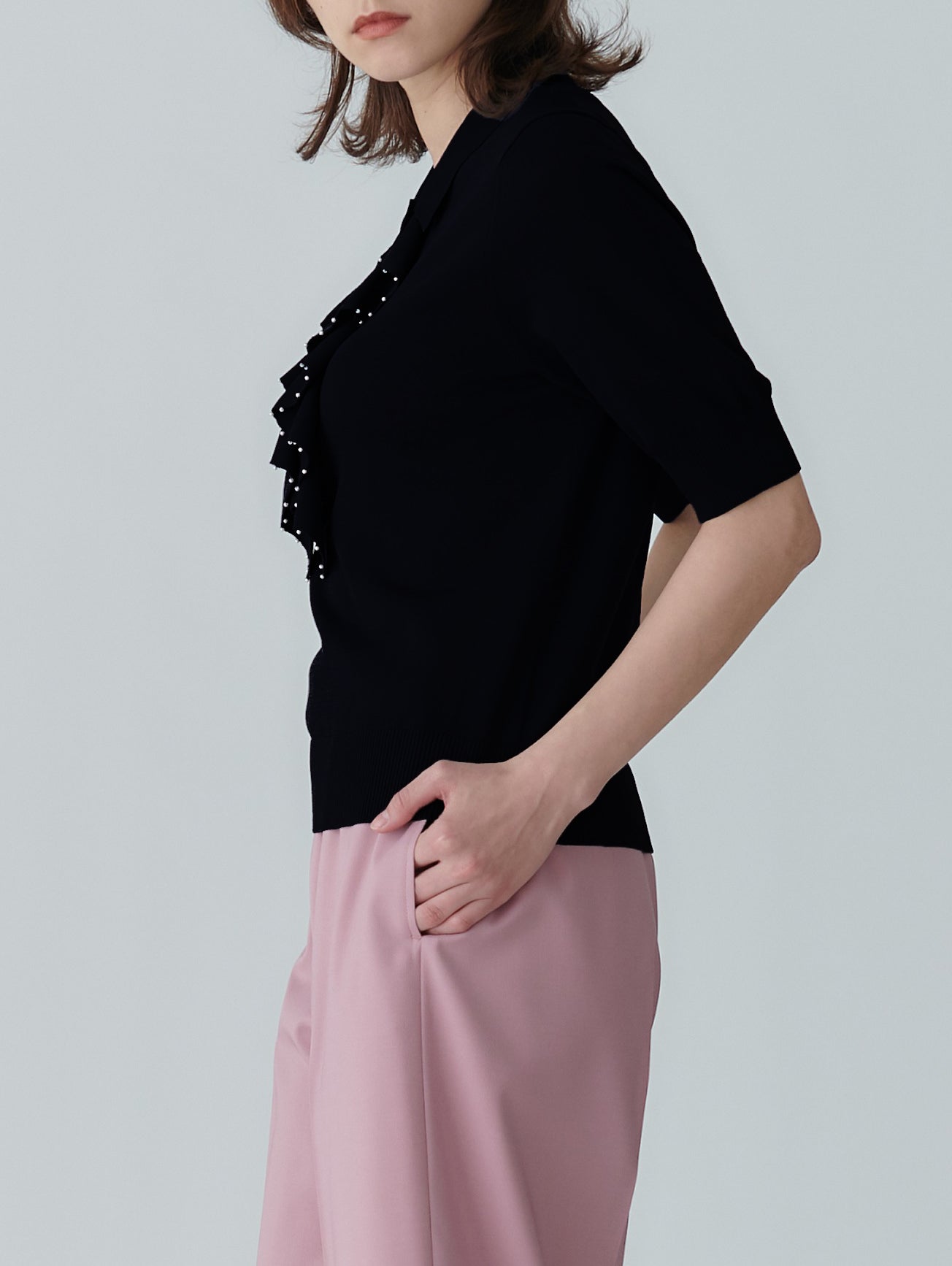 Ruffle design knit