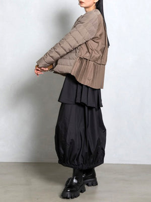 Pleated down jacket