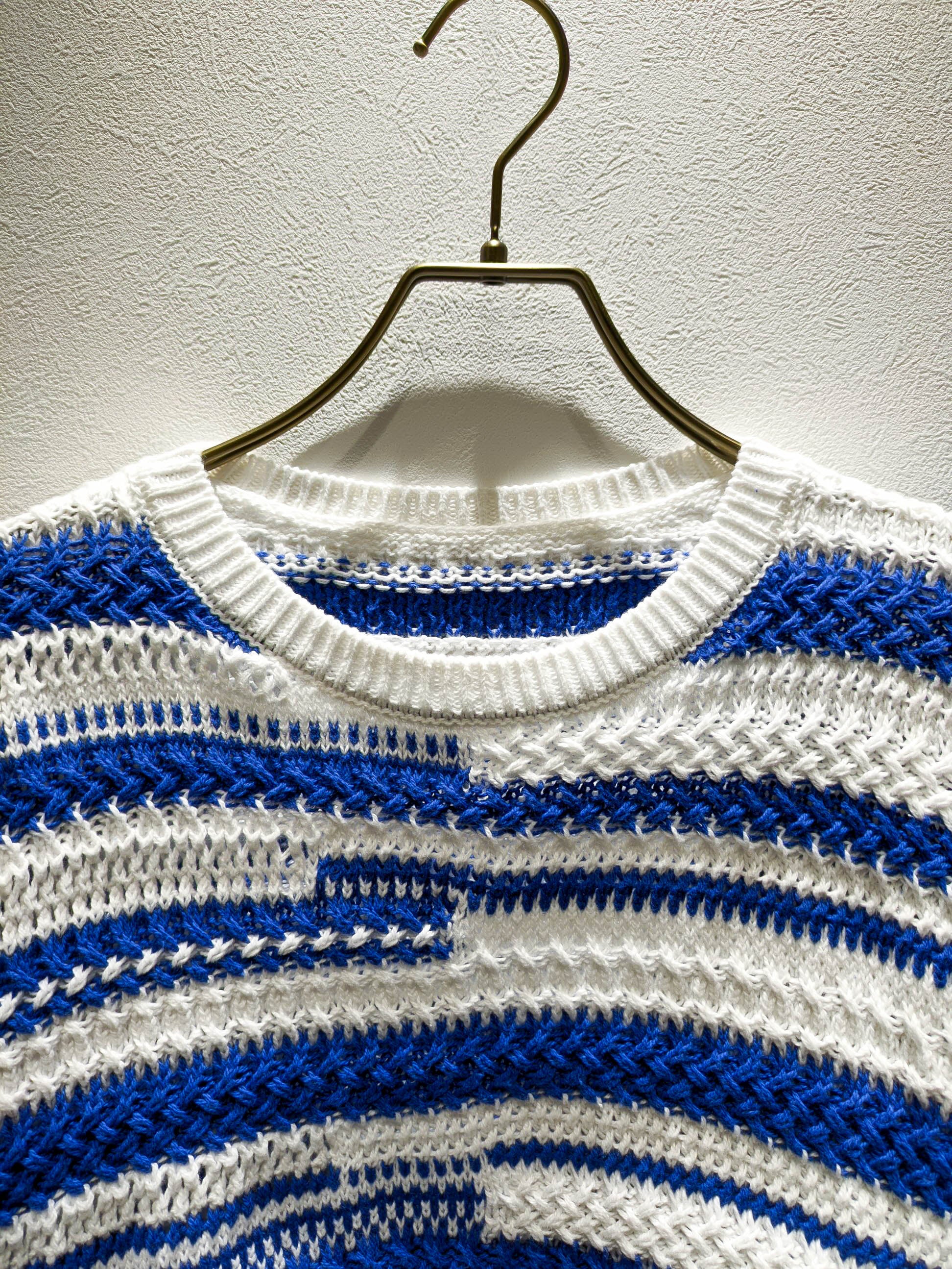 Center-switched cotton knit
