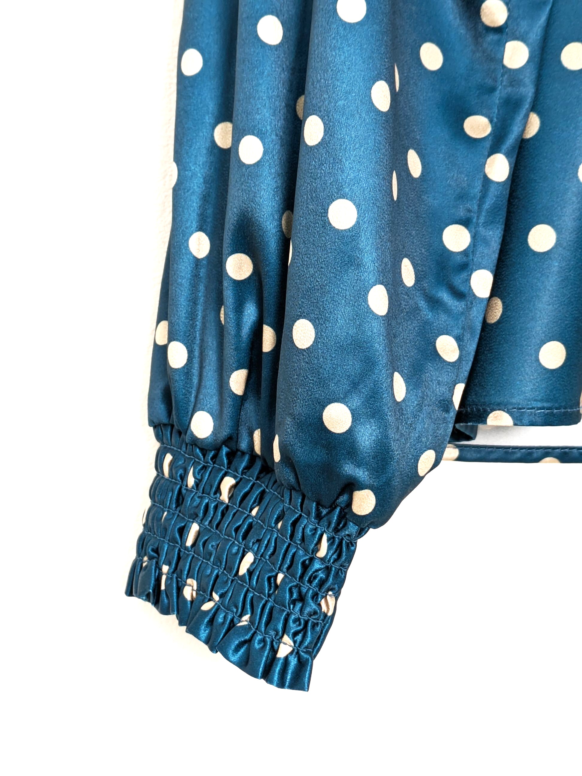 2WAY Polka dot satin blouse