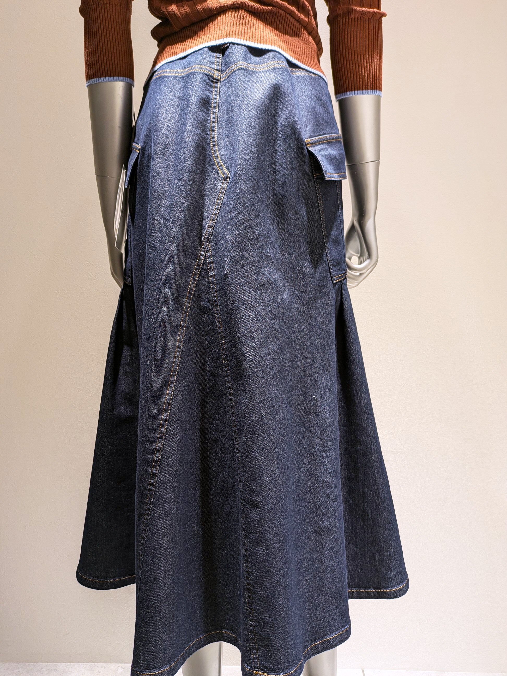 Denim cargo skirt