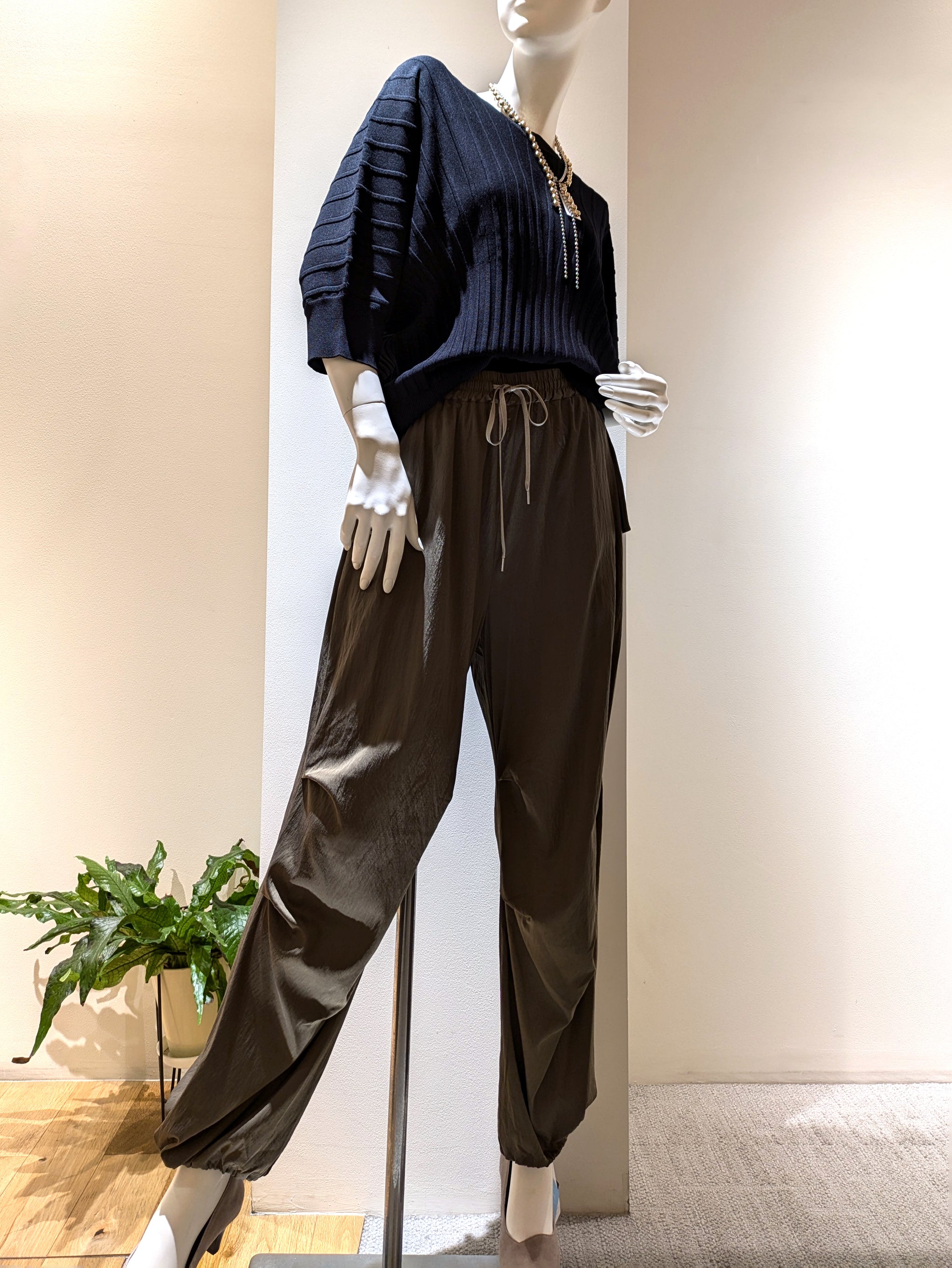 Nylon parachute pants