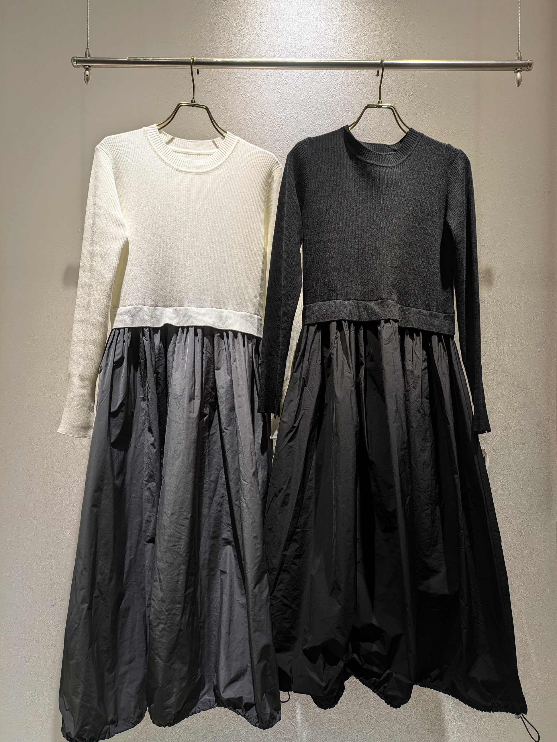 Ribbed knit × taffeta balloon dress