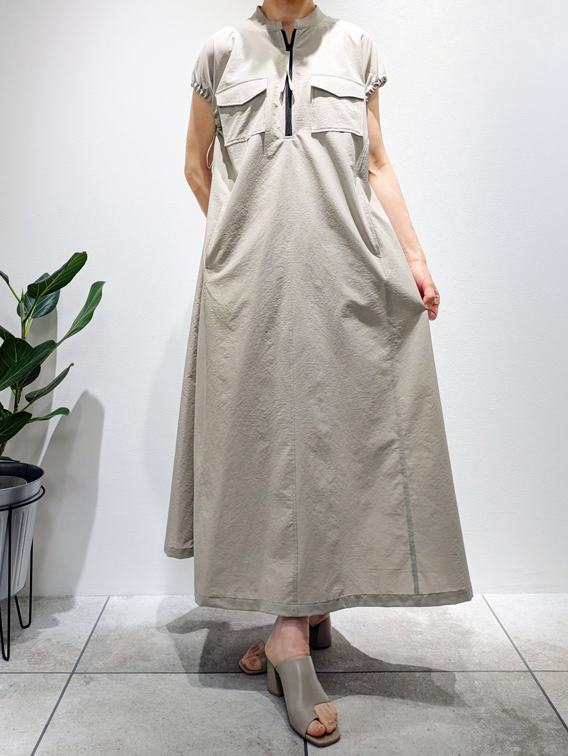 Front zip dress