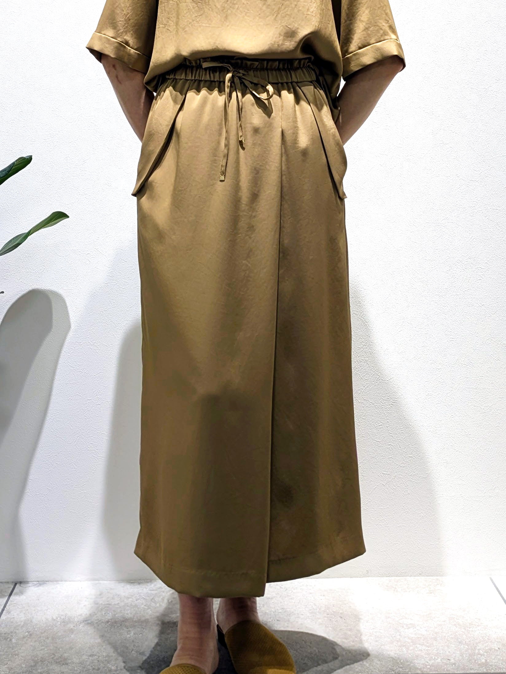 #240 camel着用