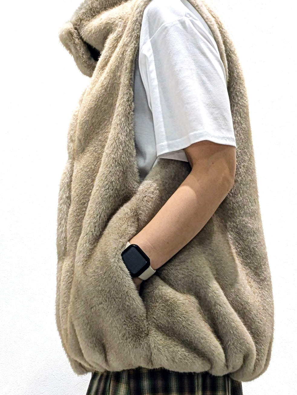 Stand Collar Eco Fur Gilet