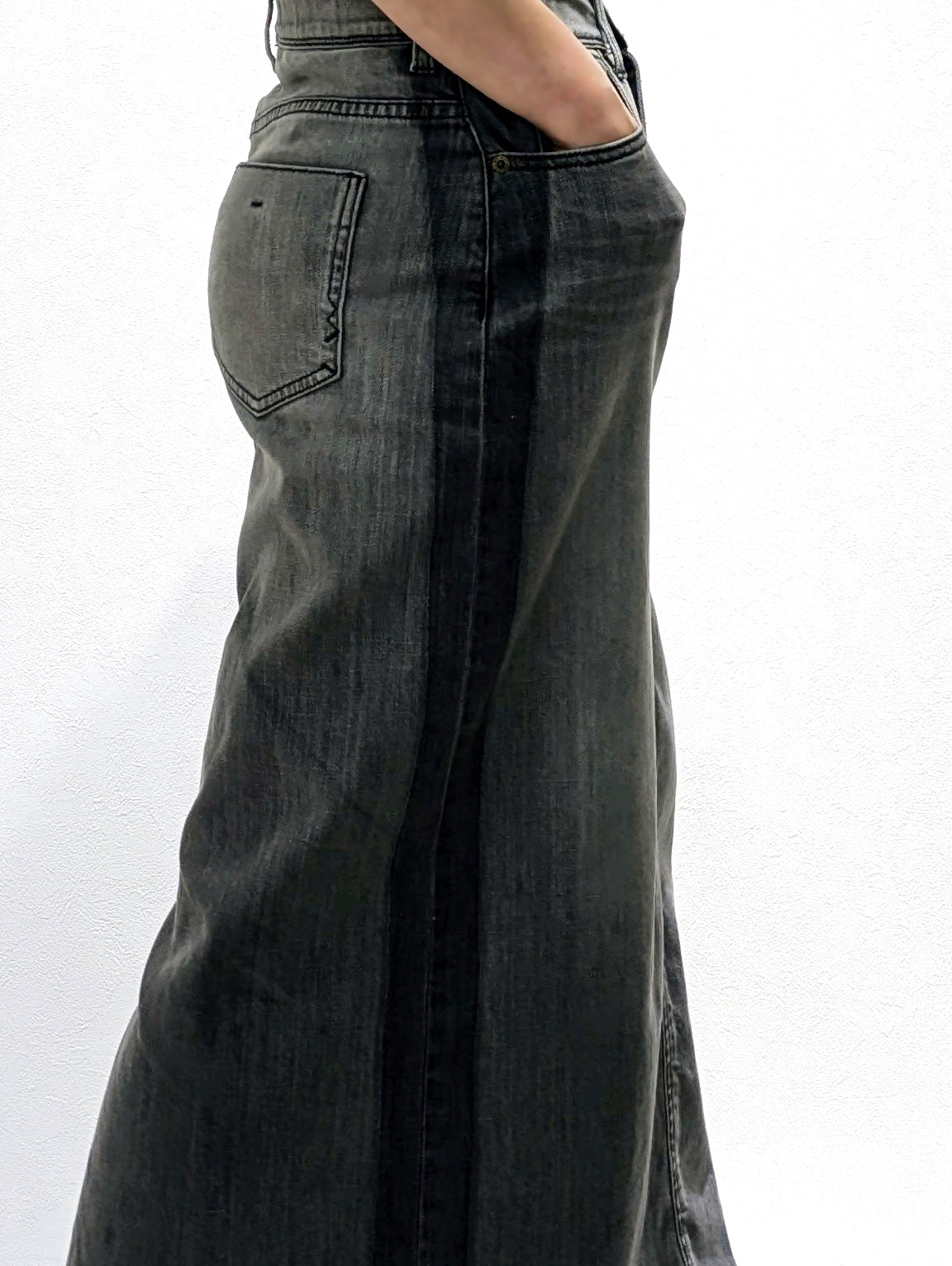 gray denim skirt