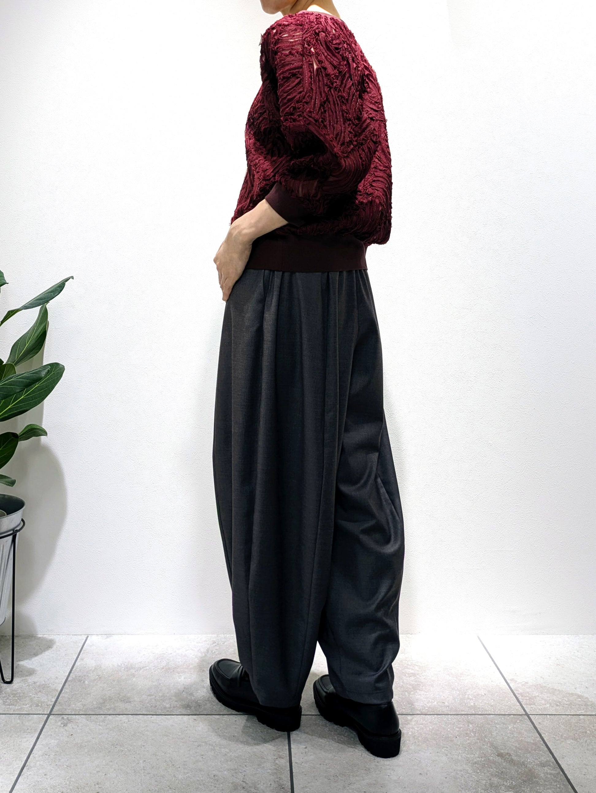 Tulle lace pullover