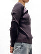 Non-tingling V neck rib knit