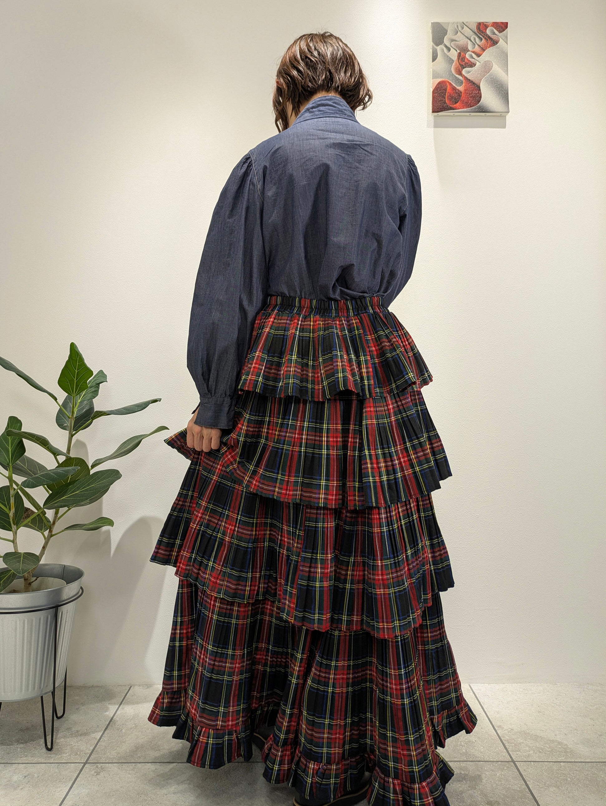 Check teared ruffle skirt