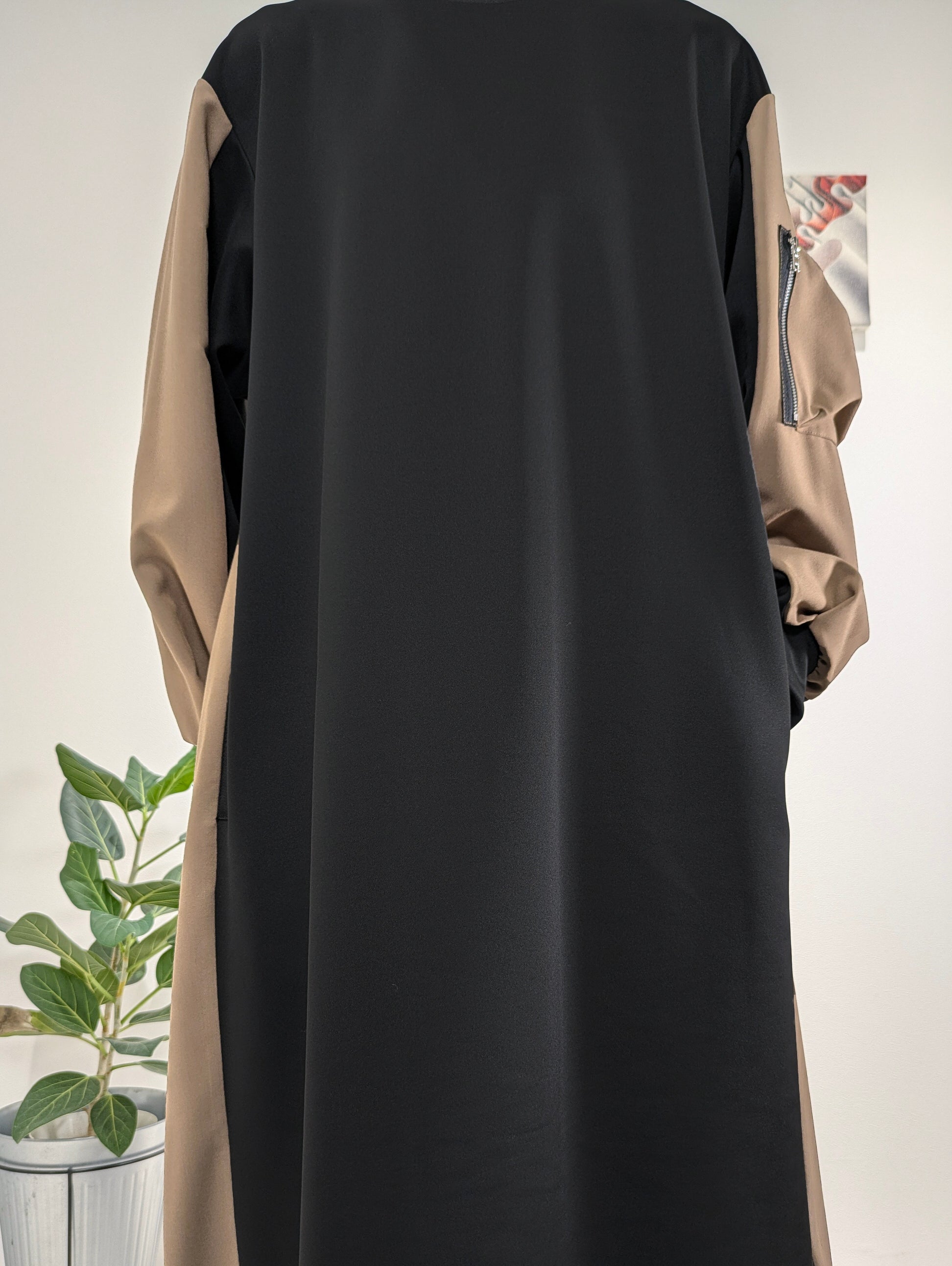 MA-1 sleeve dress