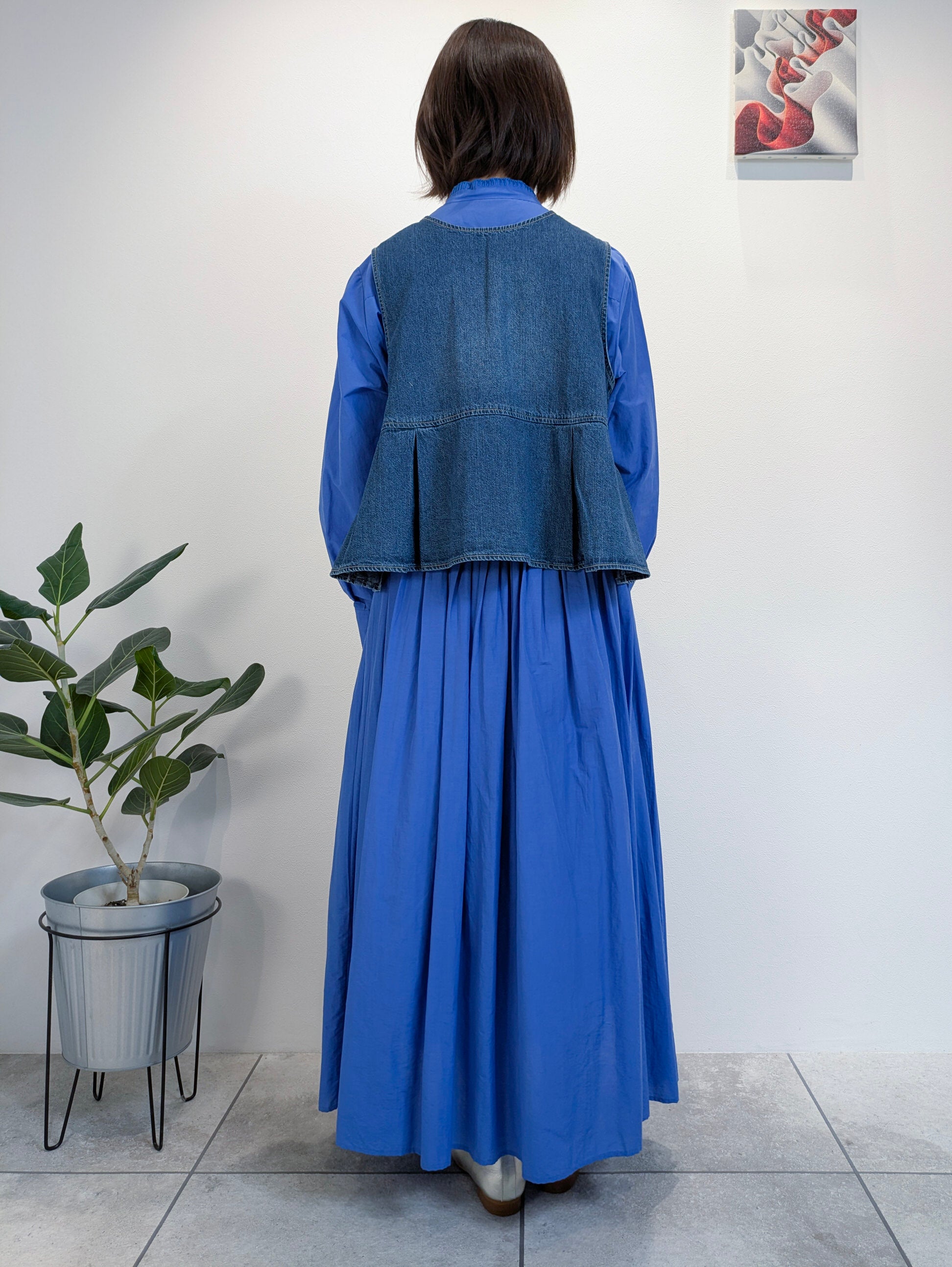 デニムペプラムジレ