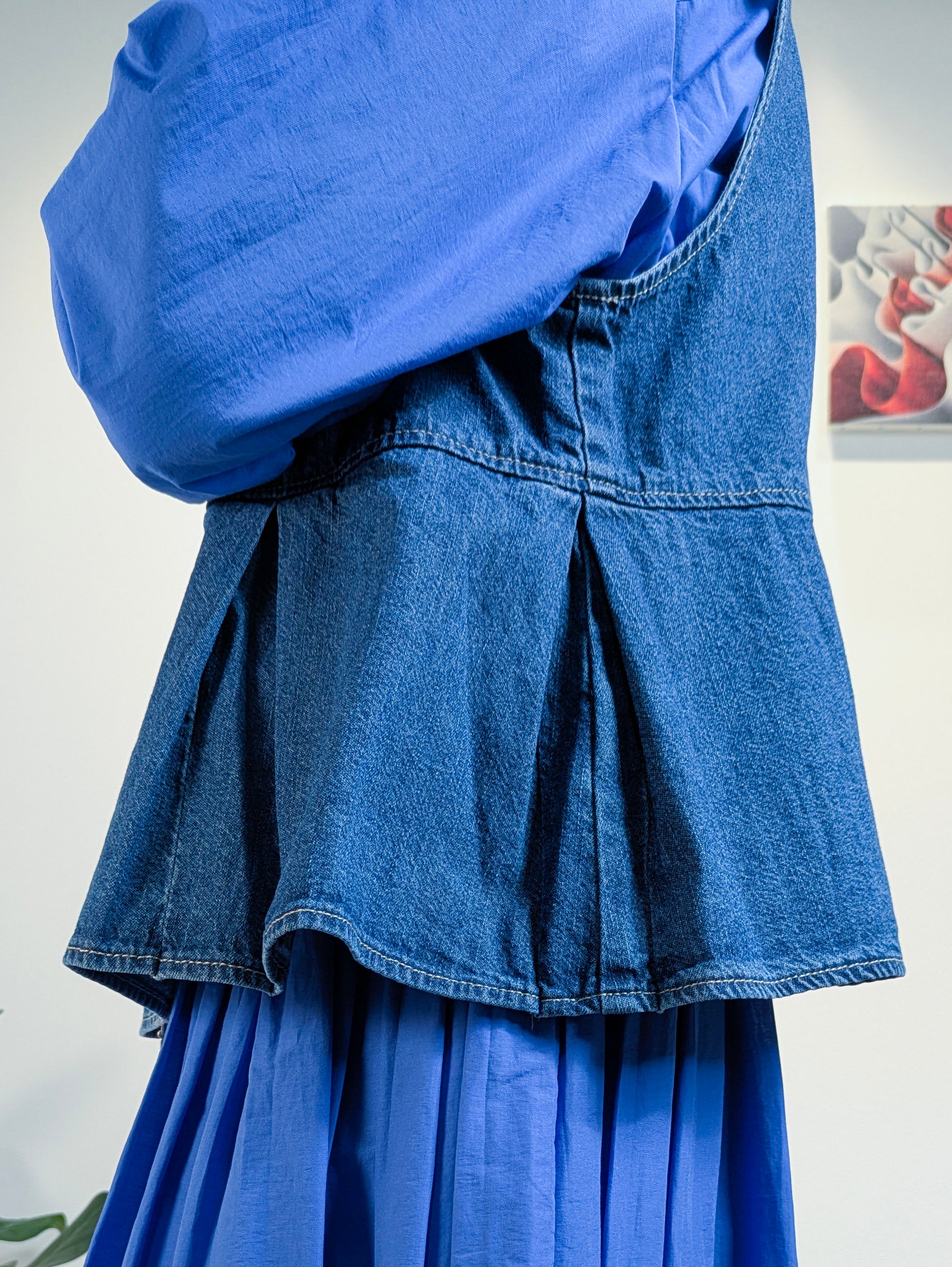 デニムペプラムジレ