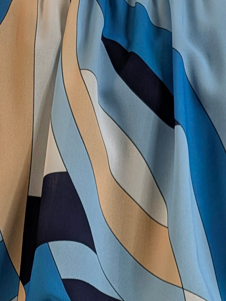 シャーリングネックブラウス