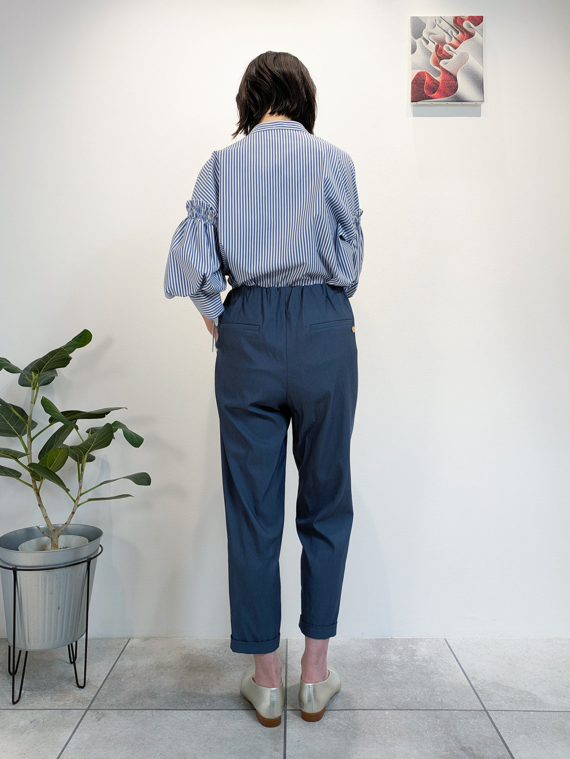 ウエストギャザーパンツ