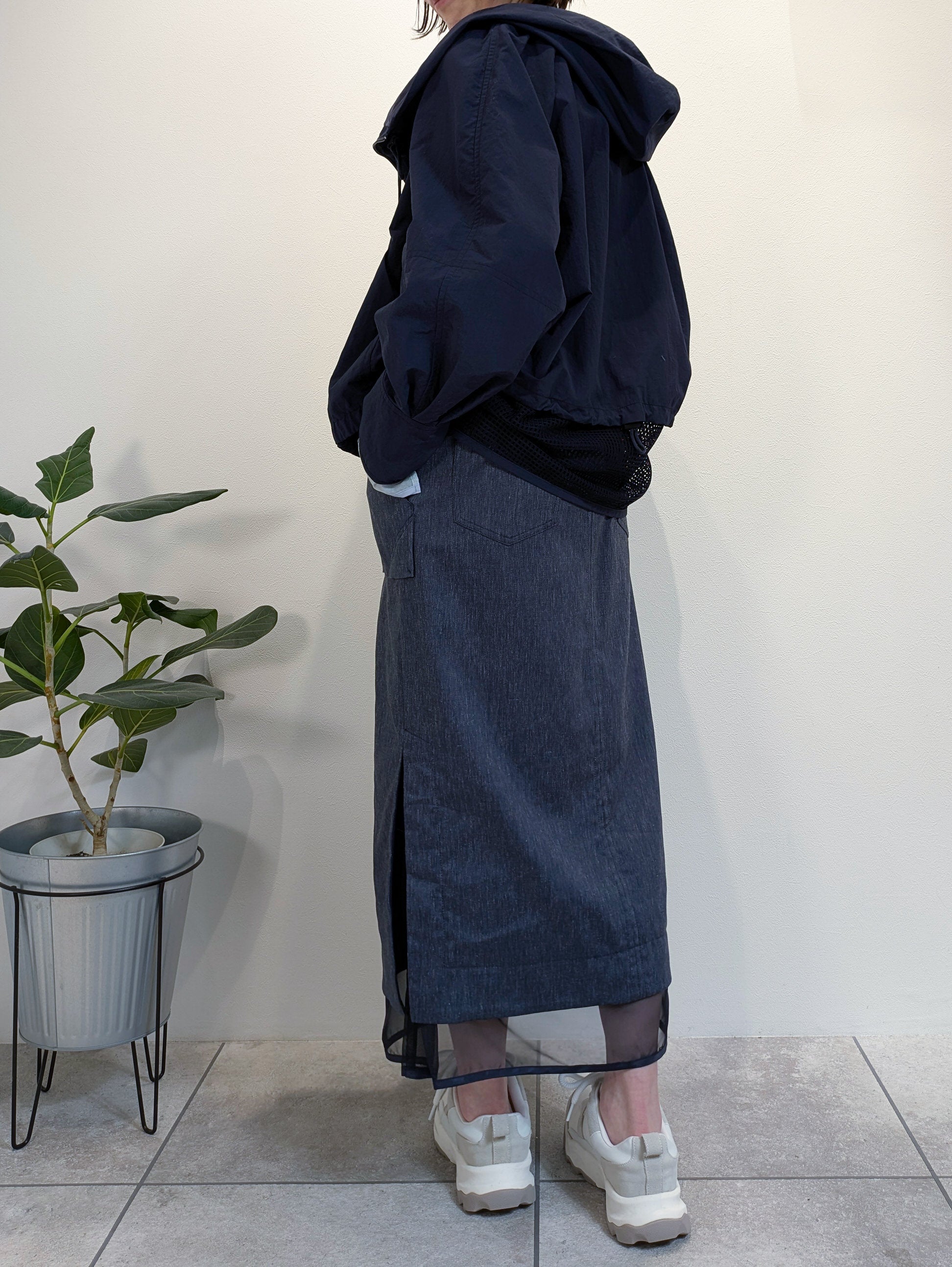 ギャザーフードナイロンブルゾン