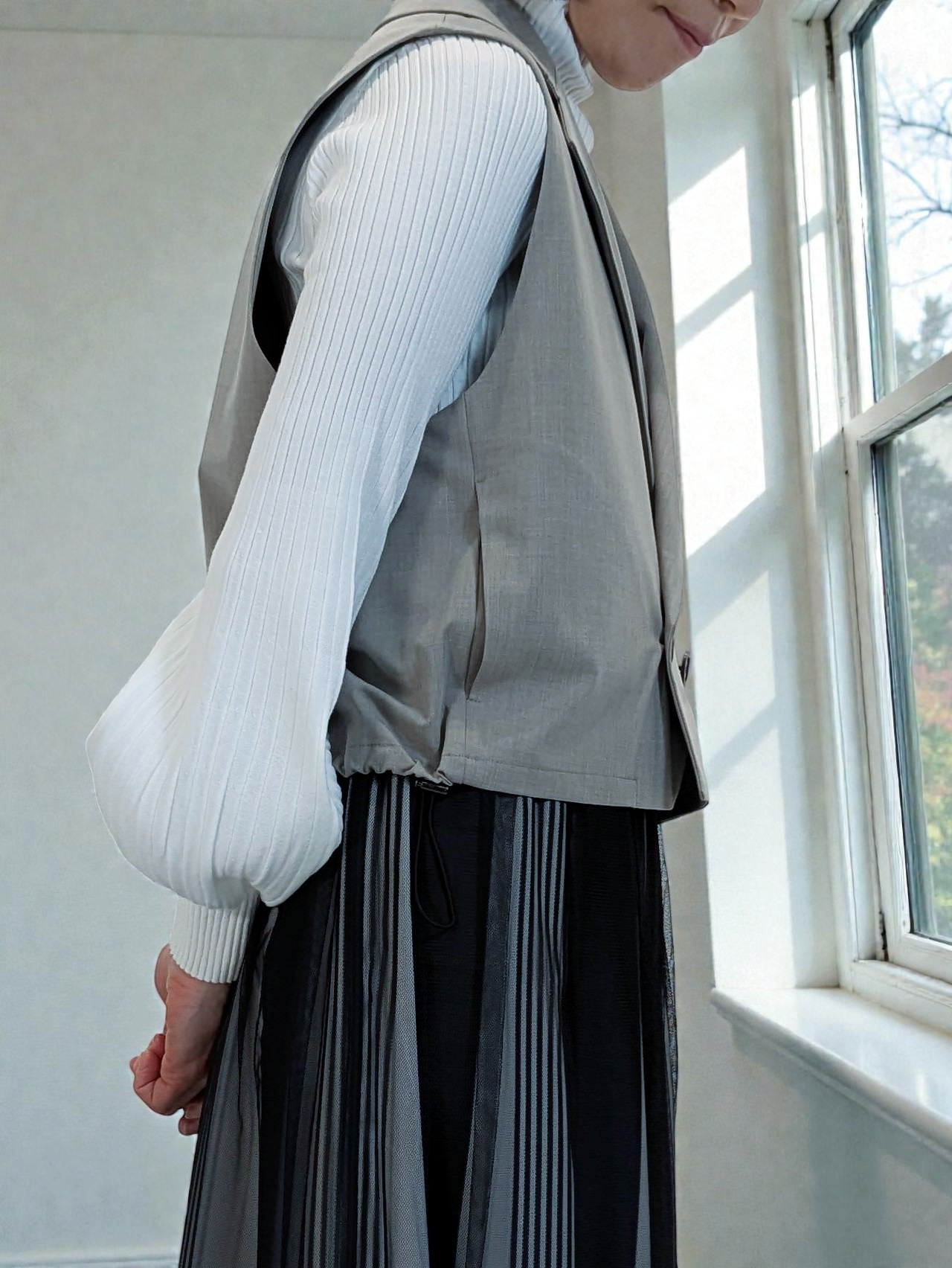 スリーブレスジャケット