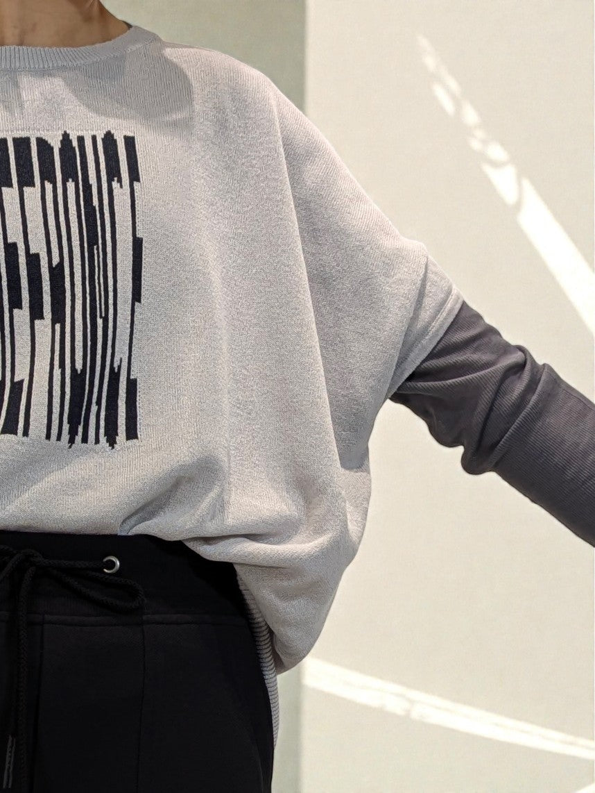 ロゴニットプルオーバー