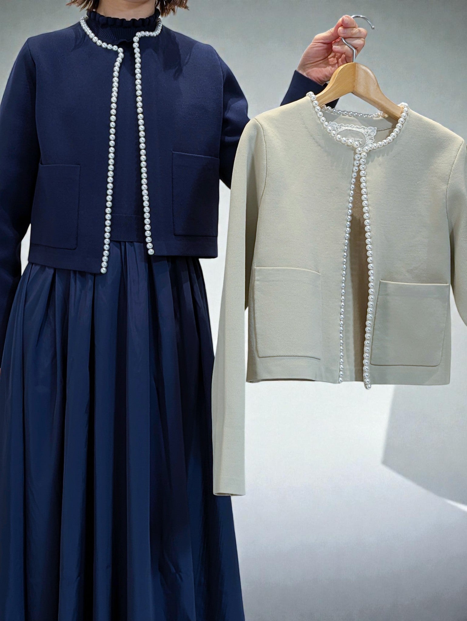 色は右から＃A beigiと＃B navy