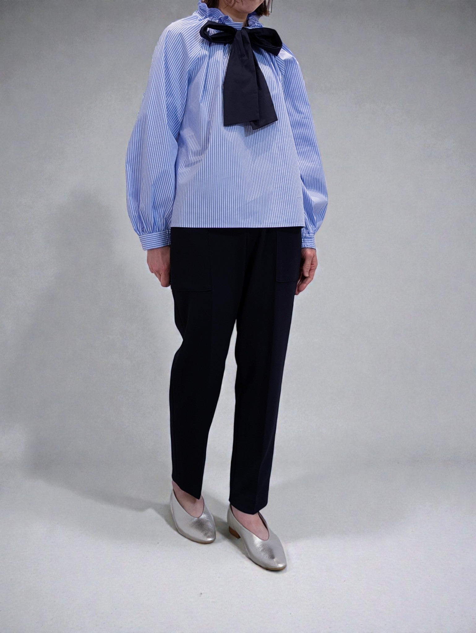 2wayフリルリボンブラウス