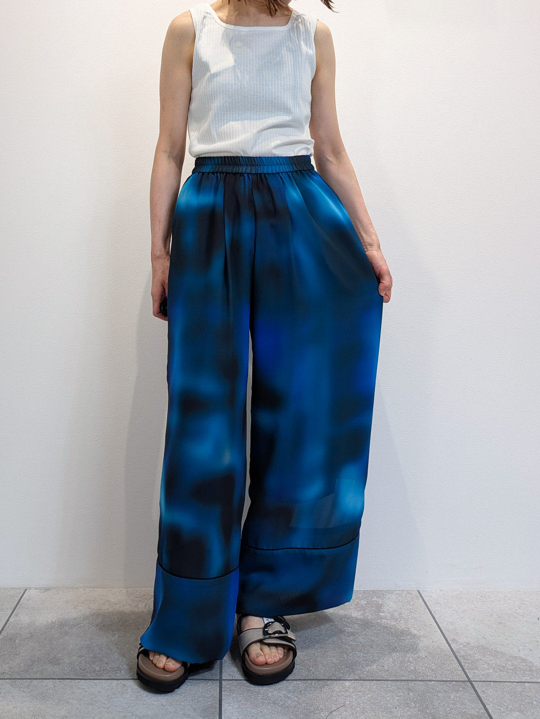 gradient print pants