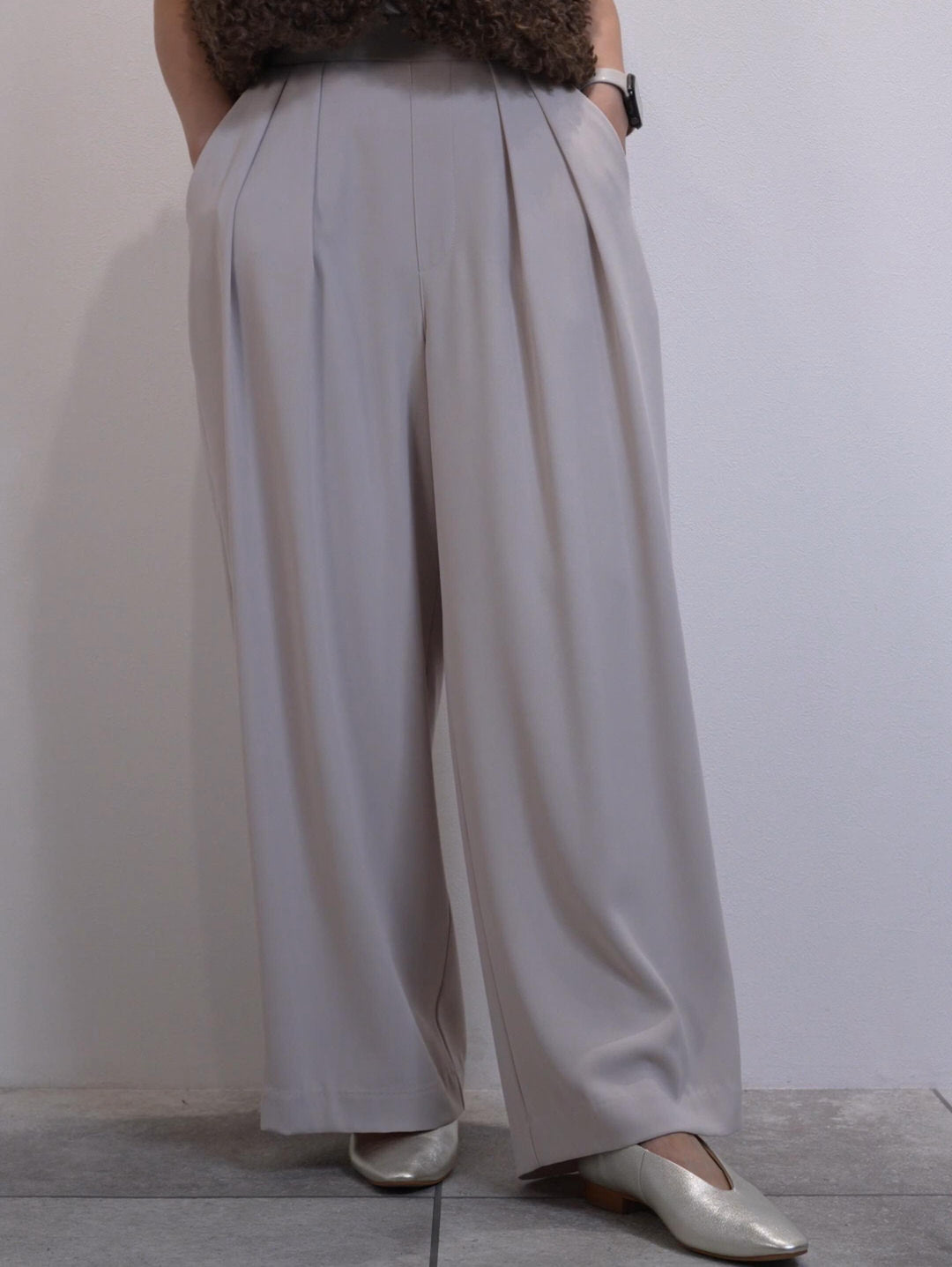ハイウエストストレートパンツ