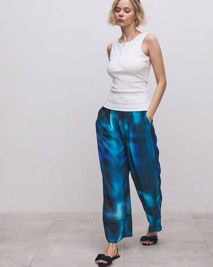 gradient print pants