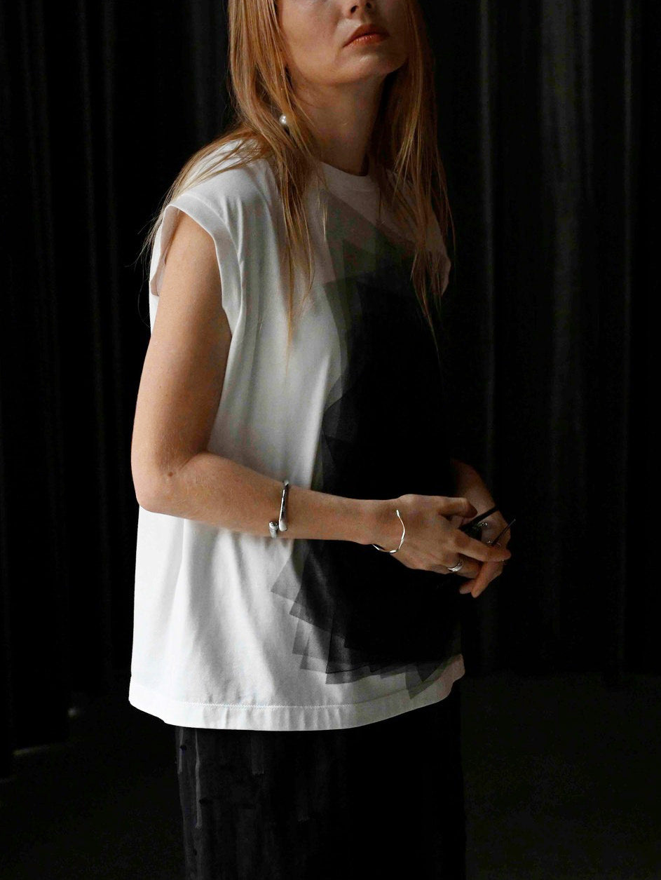 Mesh print T-shirt