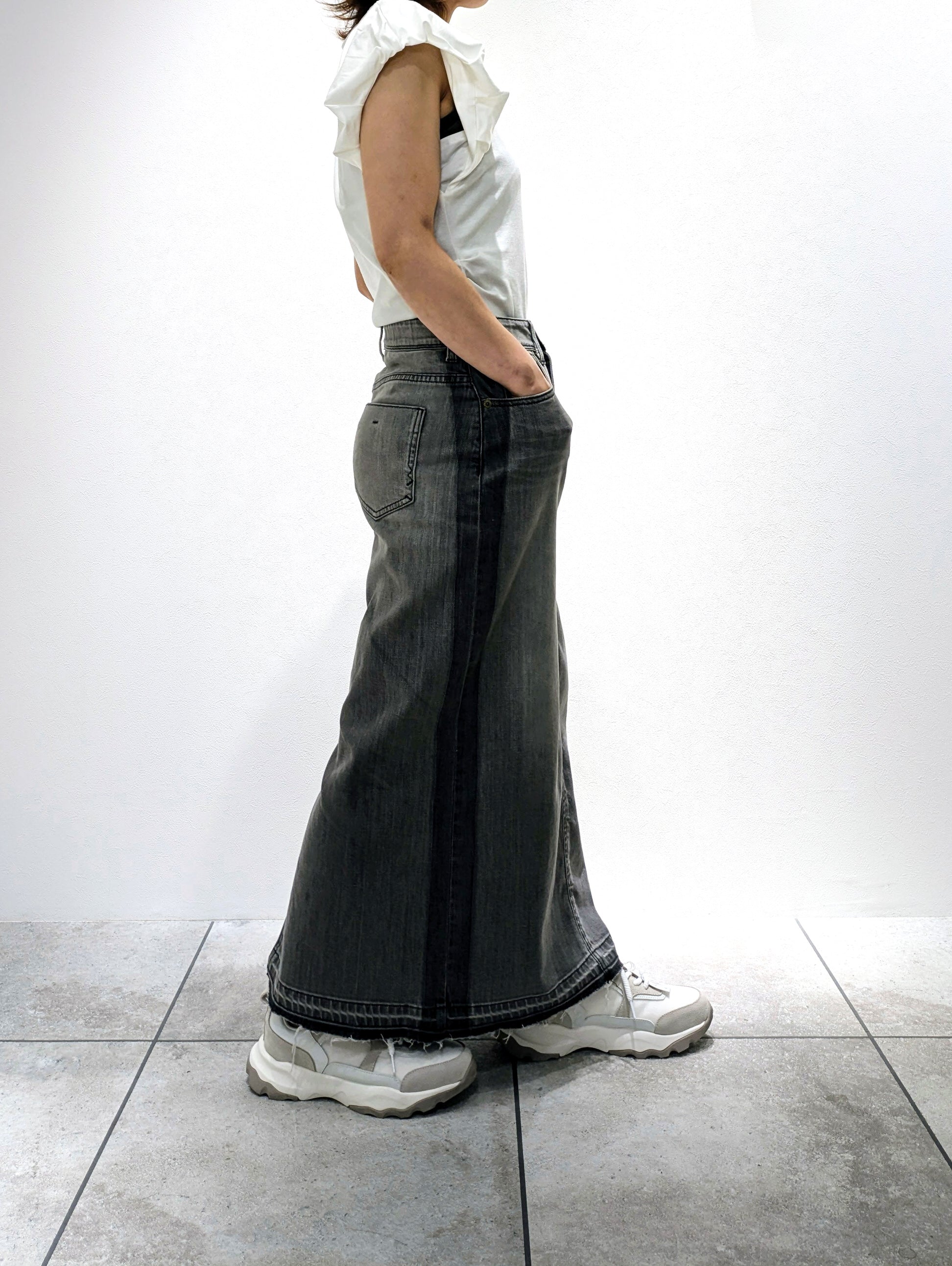 gray denim skirt