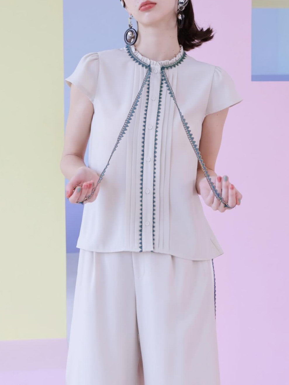 Lace ribbon tuck blouse